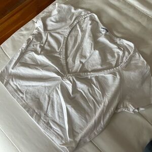 Rumored white crop T-shirt